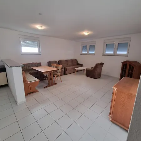 Seckbach بيت ضيافة