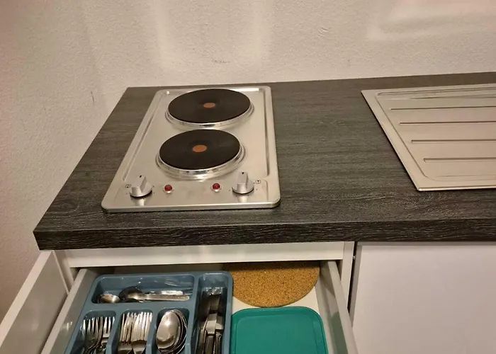 بيت ضيافة Seckbach 3*