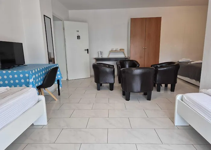 بيت ضيافة Seckbach فرانكفورت