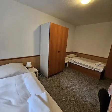 Seckbach 3*