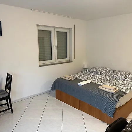 Seckbach Guest house Frankfurt am Main