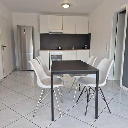 Casa de hóspedes Seckbach 3*