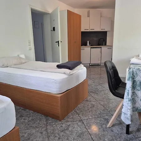 Casa de hóspedes Seckbach 3*