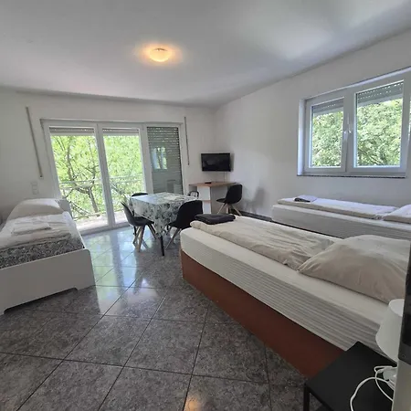 Seckbach Casa de hóspedes 3*