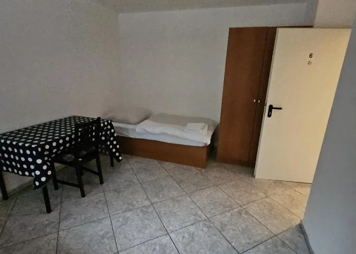 Pensjonat Seckbach Frankfurt nad Menem