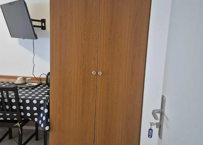 Seckbach Pensjonat 3*